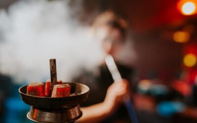 Fumer le narguilé pendant une croisière organisée par l&rsquo;entreprise ne justifie pas un licenciement